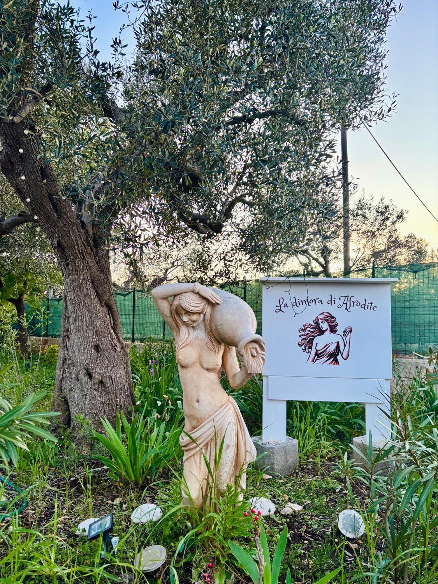 La Dimora Di Afrodite Monopoli Exterior foto